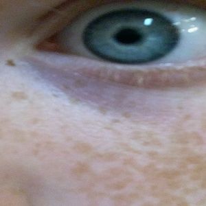 Meet your Posher, Alicia